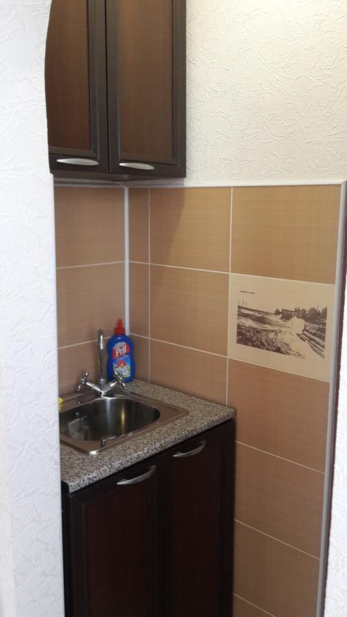 Mini Hotel Na Aiaaira Sukhumi Ngoại thất bức ảnh